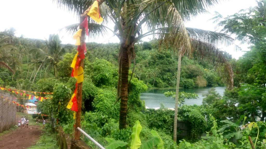 pandin lake entrance road